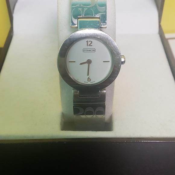 Coach Signature Logo Watch - Picture 2 of 3